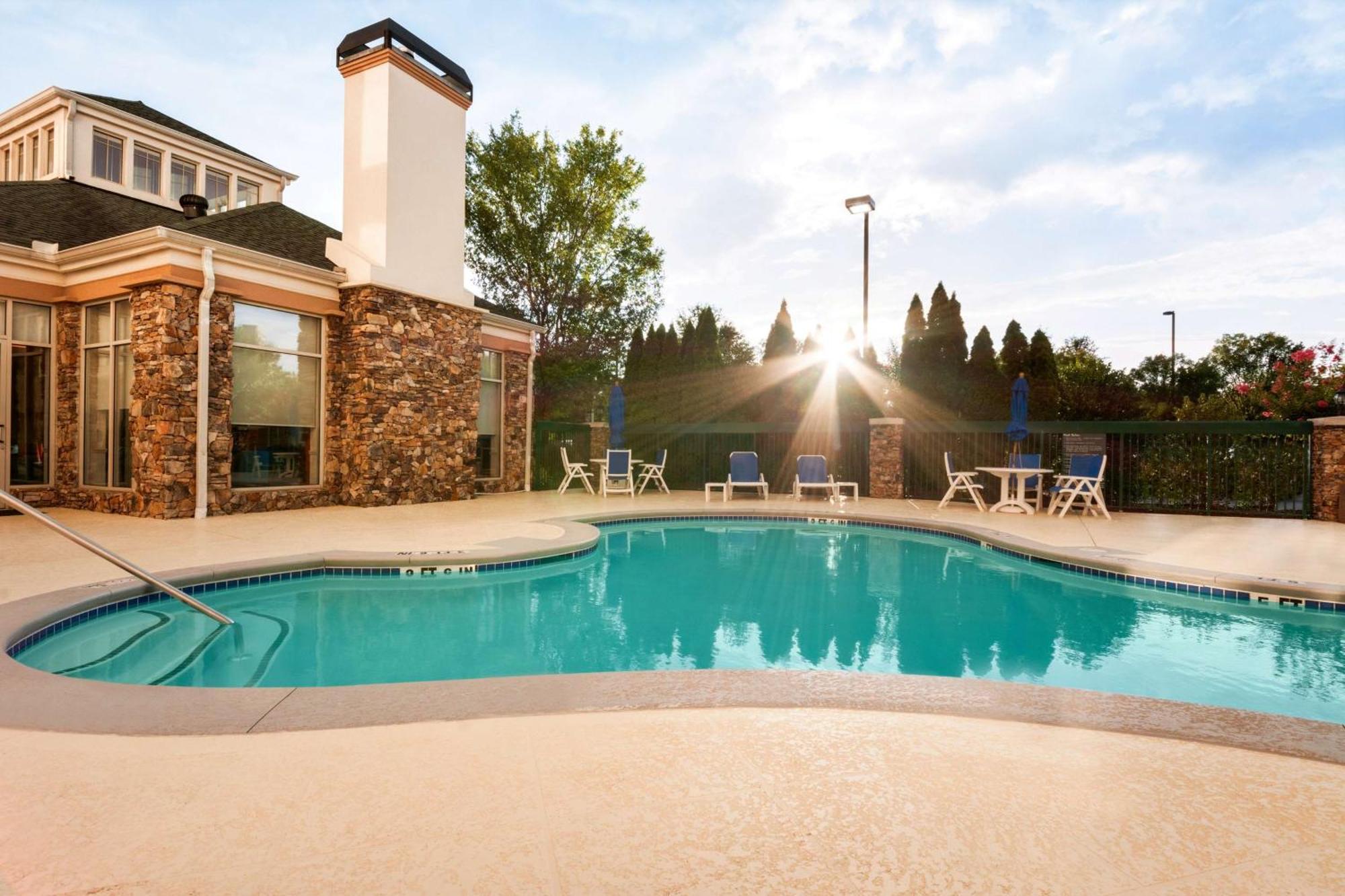 Hilton Garden Inn Atlanta Northpoint Alpharetta Zewnętrze zdjęcie